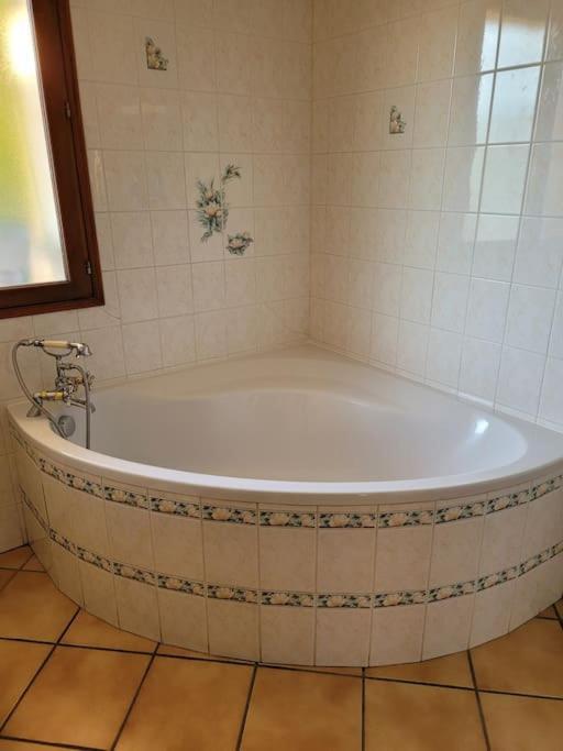 Grand Gites 6 Personnes Uriage Chamrousse Grenoble Revel  Экстерьер фото